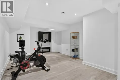 12 Sassafras Row Ridgeway ON L0S 1N0
