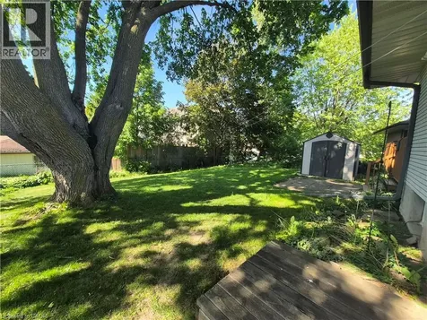 11 Duncairn Avenue Kitchener ON N2M 4S5