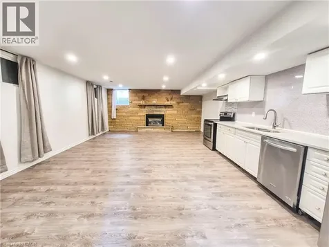 11 Duncairn Avenue Kitchener ON N2M 4S5