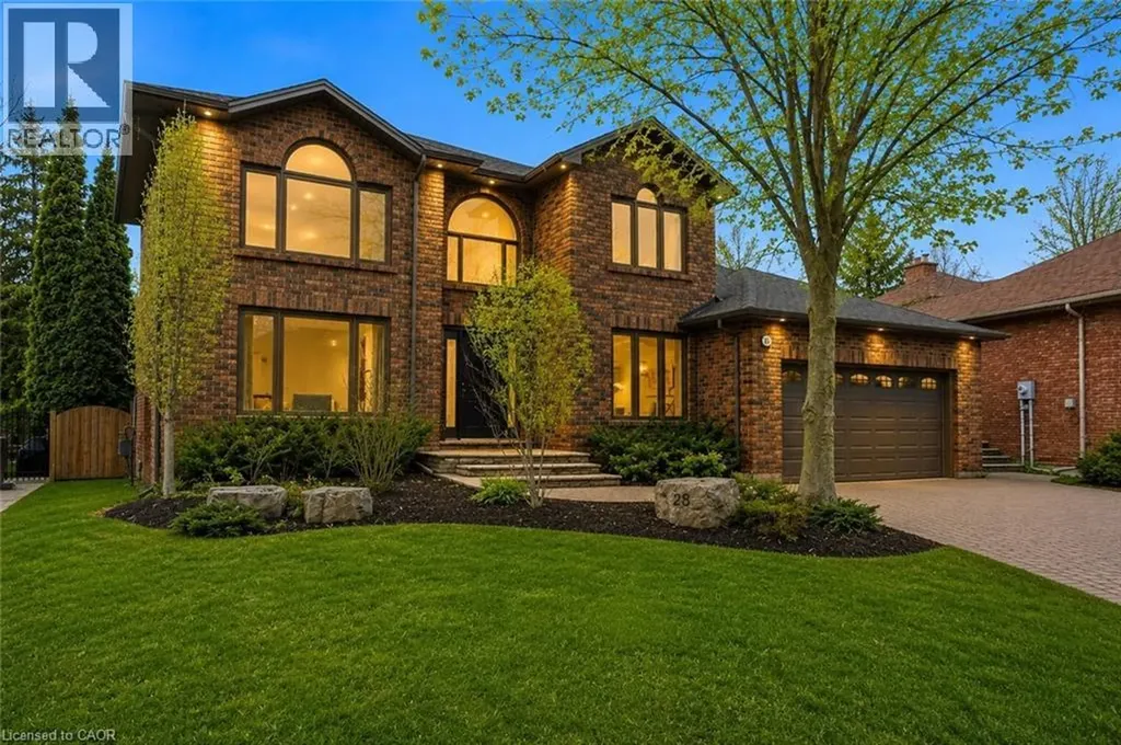 28 Deerview Avenue Ancaster ON L9G 4R8