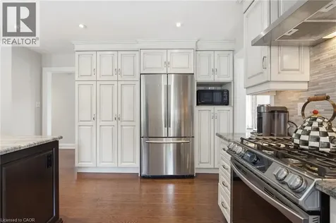 28 Deerview Avenue Ancaster ON L9G 4R8