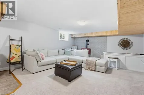 28 Deerview Avenue Ancaster ON L9G 4R8