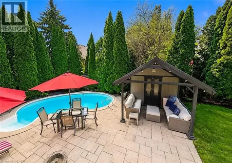 28 Deerview Avenue Ancaster ON L9G 4R8