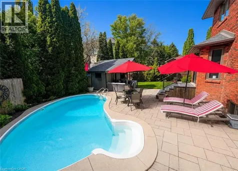 28 Deerview Avenue Ancaster ON L9G 4R8