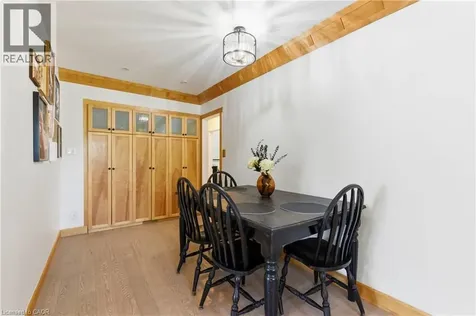 60 Scrimger Avenue Cambridge ON N1R 4W1