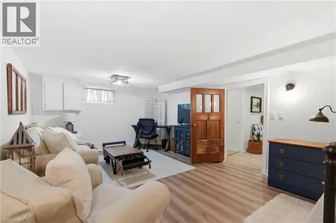 60 Scrimger Avenue Cambridge ON N1R 4W1