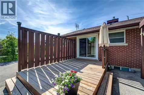 251 Union Street East Waterloo ON N2J 1E3
