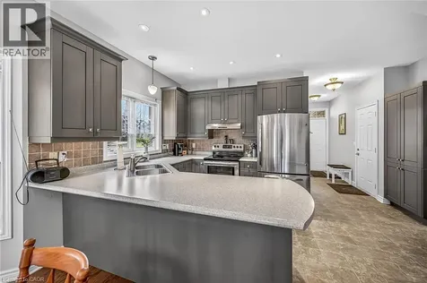 1041 Pine Street Dunnville ON N1A 2N1
