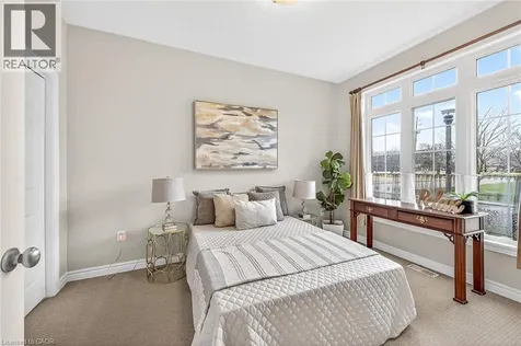 1041 Pine Street Dunnville ON N1A 2N1
