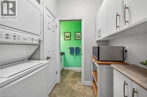 1041 Pine Street Dunnville ON N1A 2N1