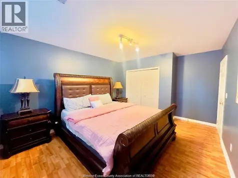 1655 Birchwood Crescent Lakeshore ON N8L 1E3