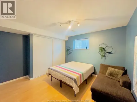 1655 Birchwood Crescent Lakeshore ON N8L 1E3