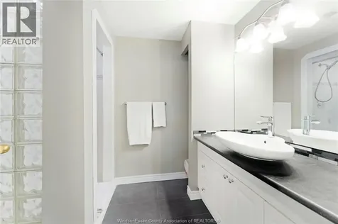 1655 Birchwood Crescent Lakeshore ON N8L 1E3