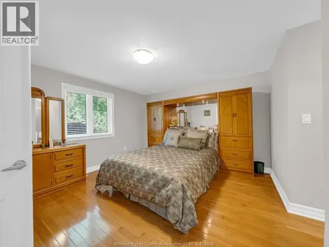 1630 Naples Crescent Lasalle ON N9J 3Y9