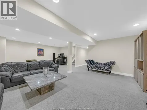1630 Naples Crescent Lasalle ON N9J 3Y9