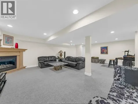 1630 Naples Crescent Lasalle ON N9J 3Y9