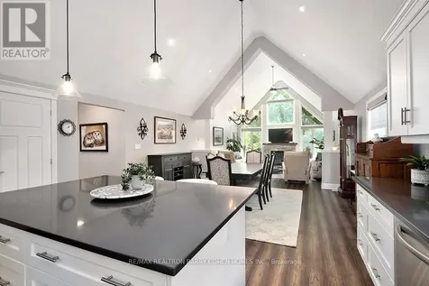 30 Mair Mills Drive Collingwood ON L9Y 0A7