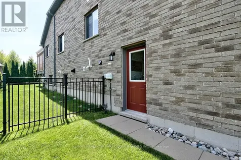 30 Mair Mills Drive Collingwood ON L9Y 0A7