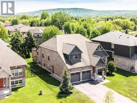 30 Mair Mills Drive Collingwood ON L9Y 0A7