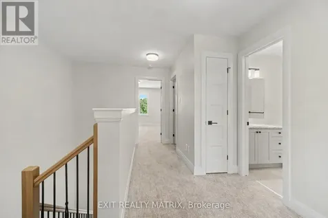 535 Regina Street Russell ON K0A 1W0