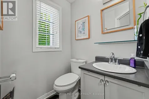 1075 Marchant Drive Ottawa ON K4A 4A9