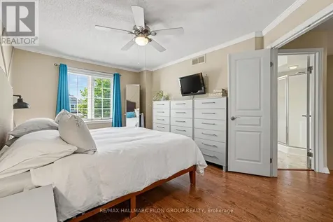1075 Marchant Drive Ottawa ON K4A 4A9