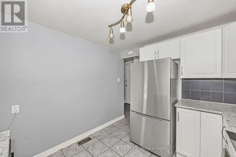 392 Garden Glen Private Ottawa ON K2G 1E4