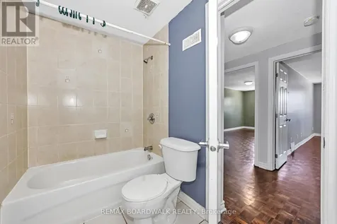 392 Garden Glen Private Ottawa ON K2G 1E4
