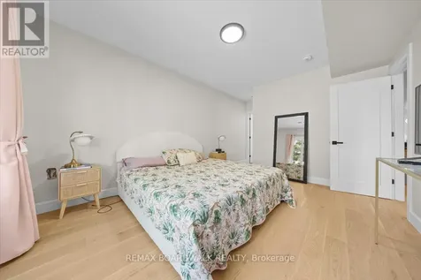 888 Chapman Street Clarence-rockland ON K4K 1E5