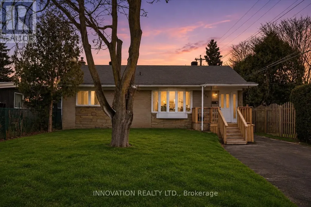 925 Elsett Drive Ottawa ON K1G 2S7