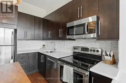 682 Churchill Avenue North Ottawa ON K1Z 5G5