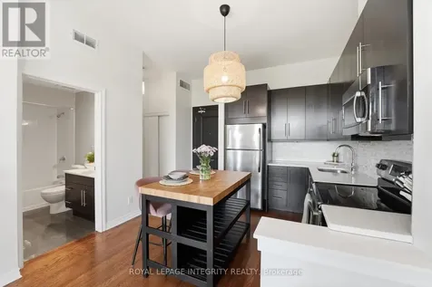 682 Churchill Avenue North Ottawa ON K1Z 5G5