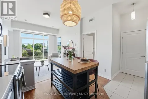 682 Churchill Avenue North Ottawa ON K1Z 5G5