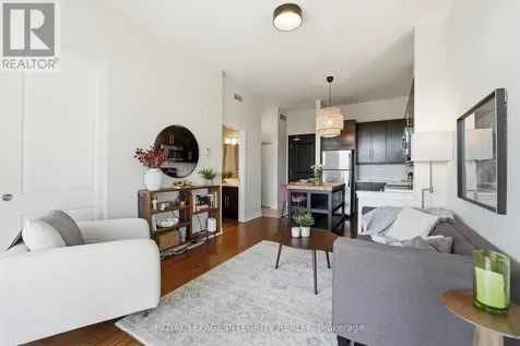 682 Churchill Avenue North Ottawa ON K1Z 5G5