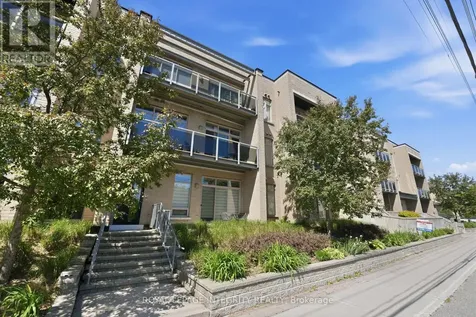 682 Churchill Avenue North Ottawa ON K1Z 5G5