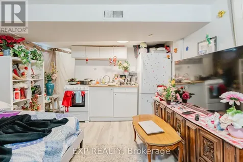 514 Lyon Street North Ottawa ON K1R 5X9