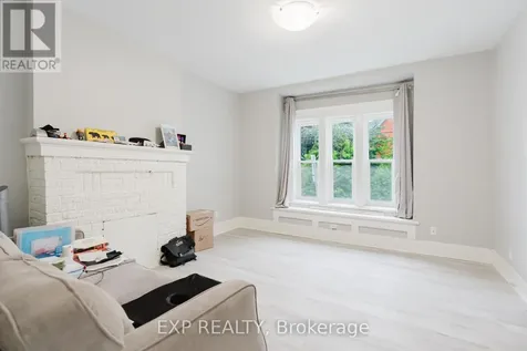 514 Lyon Street North Ottawa ON K1R 5X9