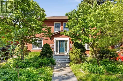 392 Piccadilly Avenue North Ottawa ON K1Y 0H4