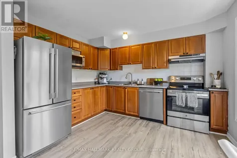 125 Arcola Private Ottawa ON K1K 4W9