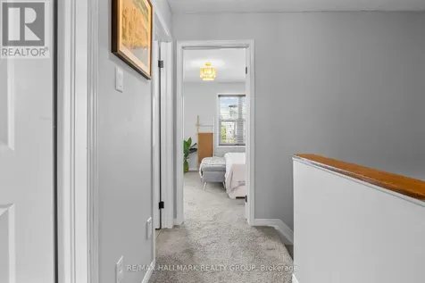 125 Arcola Private Ottawa ON K1K 4W9