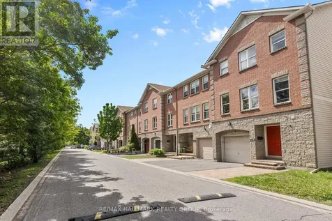 125 Arcola Private Ottawa ON K1K 4W9