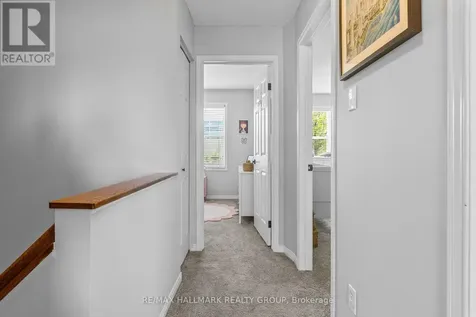 125 Arcola Private Ottawa ON K1K 4W9