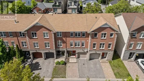 125 Arcola Private Ottawa ON K1K 4W9