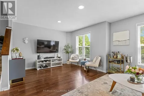 125 Arcola Private Ottawa ON K1K 4W9