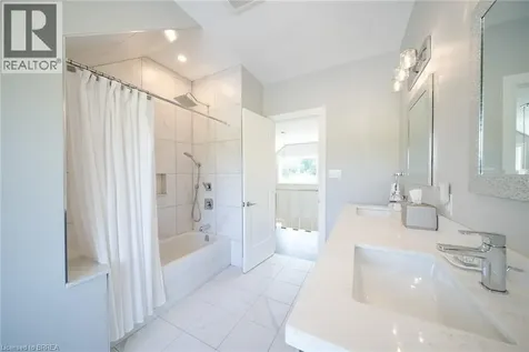792 Charlotteville Road 8 Simcoe ON N3Y 4K5