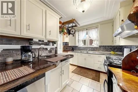 287 Courtland Avenue East Kitchener ON N2G 2V8