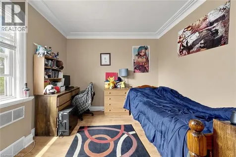 287 Courtland Avenue East Kitchener ON N2G 2V8