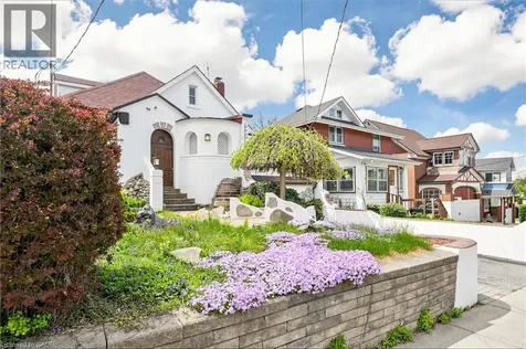 287 Courtland Avenue East Kitchener ON N2G 2V8