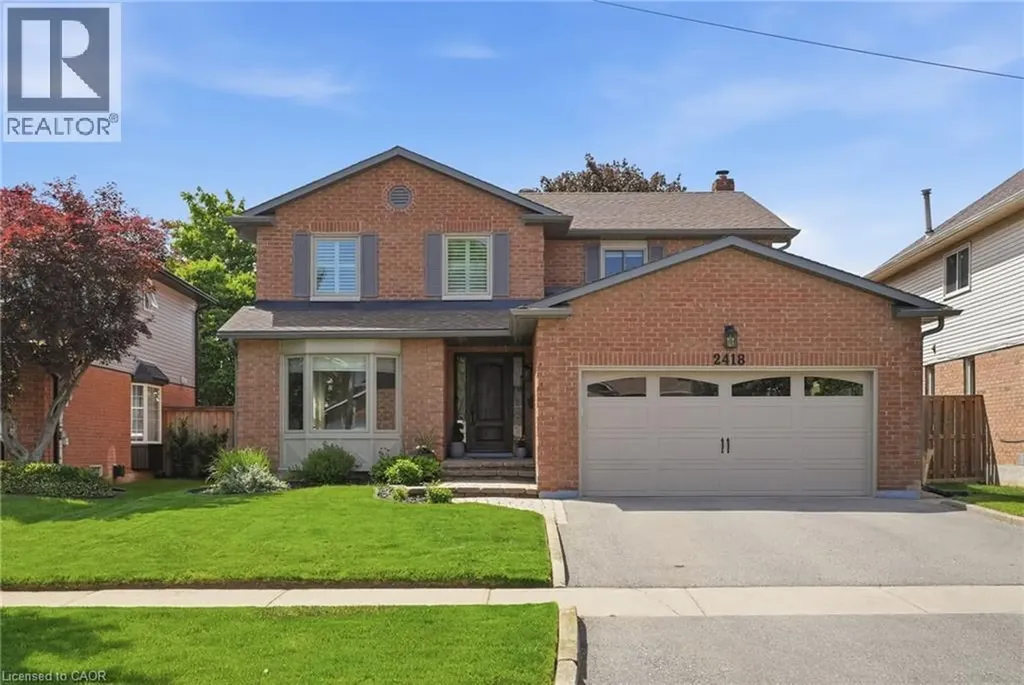 2418 Butternut Crescent Burlington ON L7M 3L3