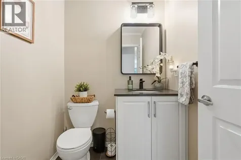 2418 Butternut Crescent Burlington ON L7M 3L3